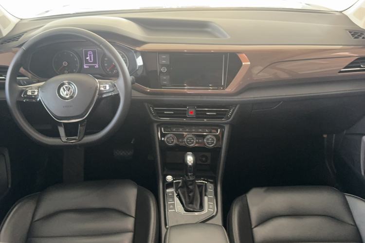 Used Volkswagen Tharu 2019 280TSI Two-Wheel Drive Luxury Edition China V Standard Center Console