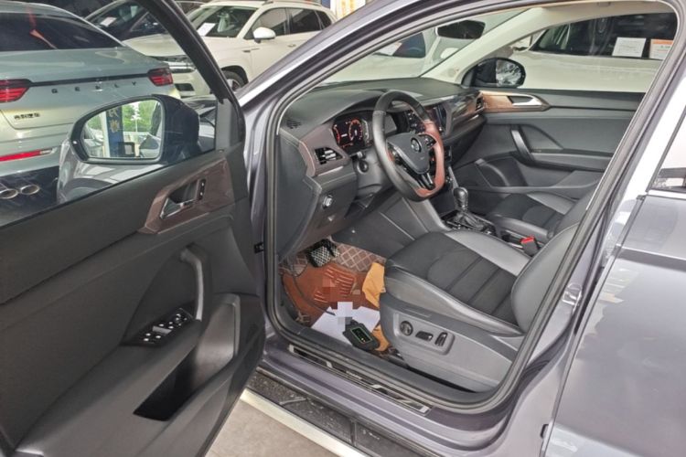 Used Volkswagen Tharu 2019 330TSI Four-Wheel Drive Flagship Model China VI Standard Driver Seat