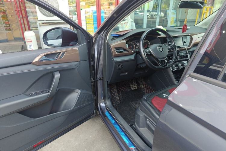 Used Volkswagen Tharu 2019 280TSI Two-Wheel Drive Comfort Edition China VI Standard Driver Seat