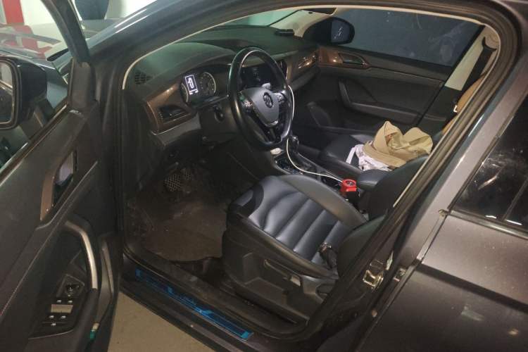 Used Volkswagen Tharu 2019 280TSI Two-Wheel Drive Luxury Version China VI Standard Driver Seat