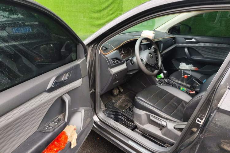 Used Volkswagen Tharu 2019 280TSI Two-Wheel Drive Trend Edition China VI Standard Driver Seat