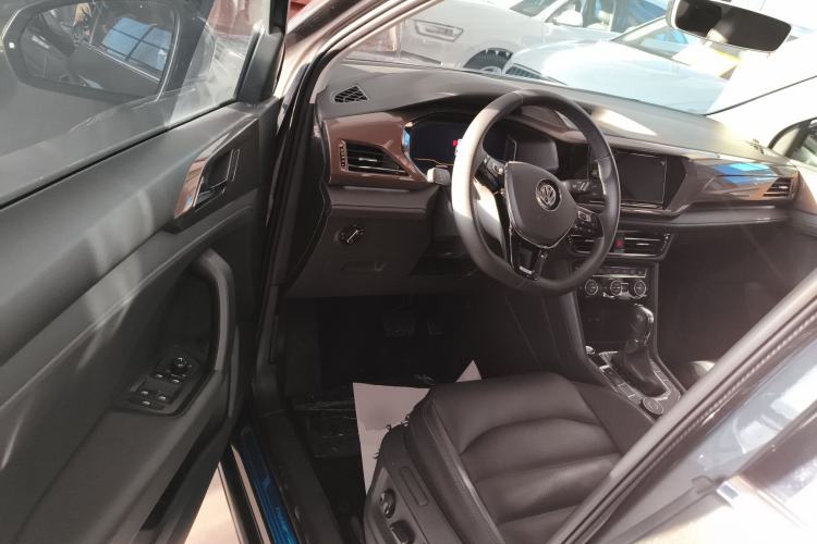 Used Volkswagen Tharu 2019 330TSI Four-Wheel Drive Flagship Model China VI Standard Driver Seat