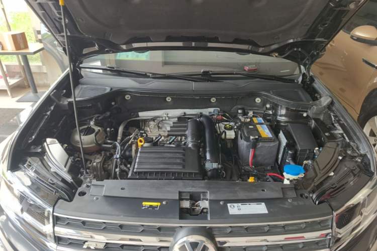 Used Volkswagen Tharu 2019 280TSI Two-Wheel Drive Flagship Edition China V Standard Engine Bay