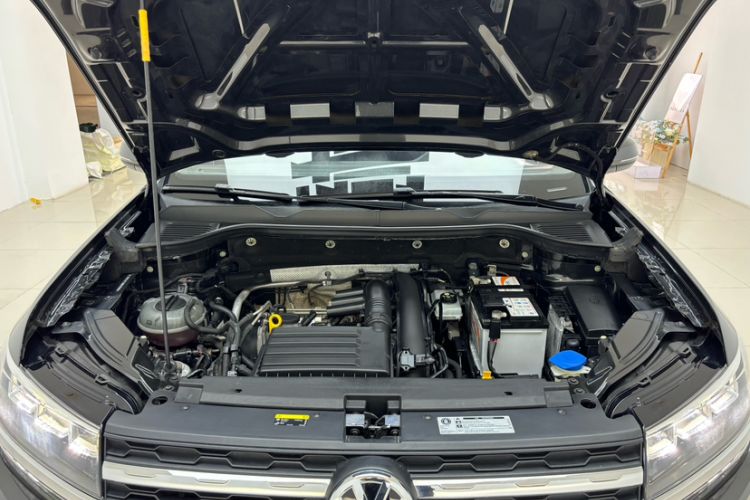 Used Volkswagen Tharu 2019 280TSI Two-Wheel Drive Trend Edition China VI Standard Engine Bay