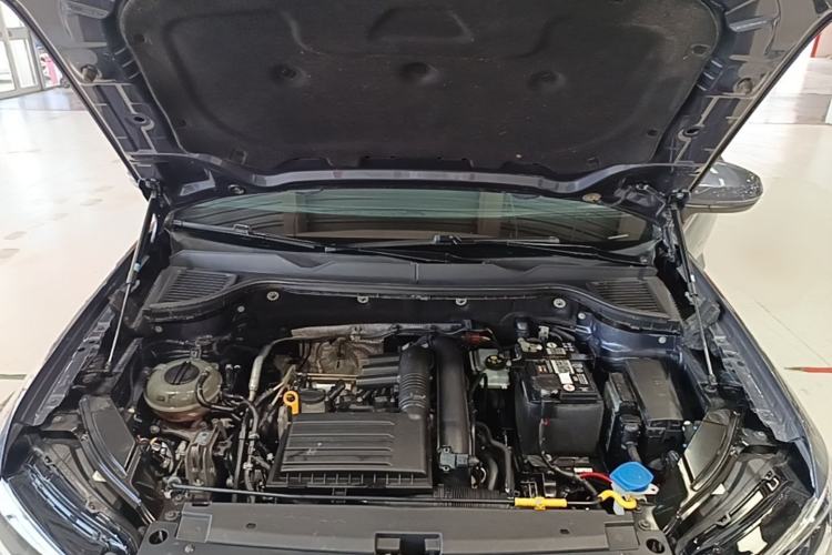 Used Volkswagen Tharu 2019 280TSI Two-Wheel Drive Flagship Edition China V Standard Engine Bay