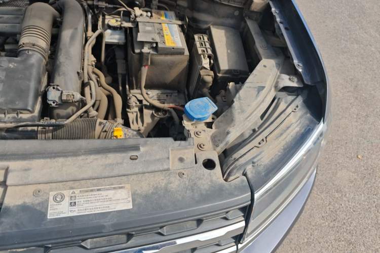 Used Volkswagen Tharu 2019 280TSI Two-Wheel Drive Trend Edition China VI Standard Engine Bay Left