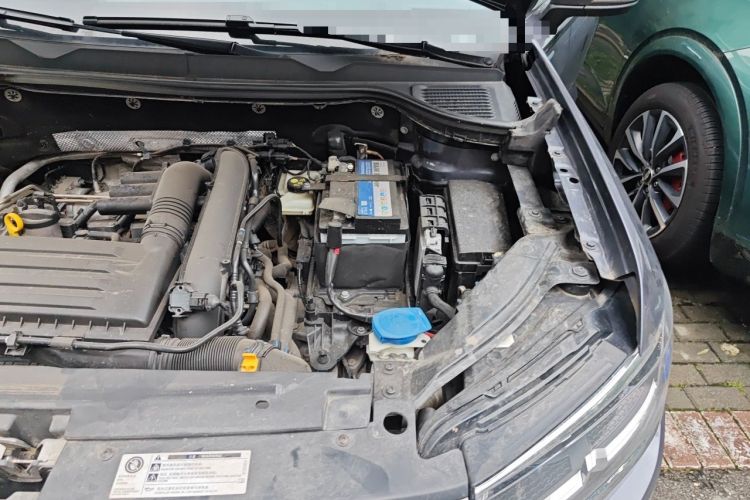 Used Volkswagen Tharu 2019 280TSI Two-Wheel Drive Luxury Edition China V Standard Engine Bay Left