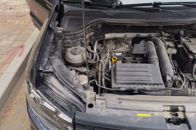 Used Volkswagen Tharu 2019 280TSI Two-Wheel Drive Comfort Edition China VI Standard Engine Bay Right