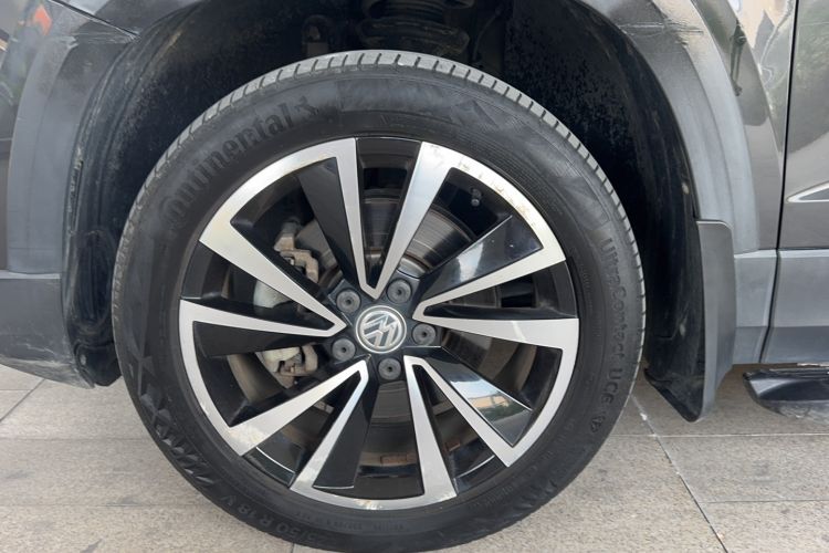 Used Volkswagen Tharu 2019 280TSI Two-Wheel Drive Luxury Edition China V Standard Exterior 3
