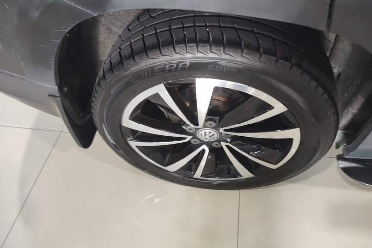 Used Volkswagen Tharu 2019 280TSI Two-Wheel Drive Luxury Edition China V Standard Exterior 5