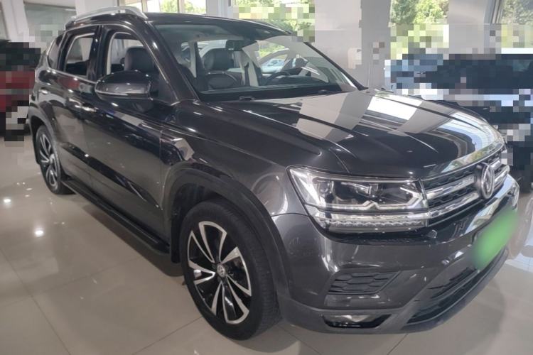 Used Volkswagen Tharu 2019 280TSI Two-Wheel Drive Luxury Edition China V Standard Front Right 45 Deg