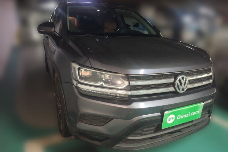 Used Volkswagen Tharu 2019 280TSI Two-Wheel Drive Luxury Version China VI Standard Front Right 45 Deg