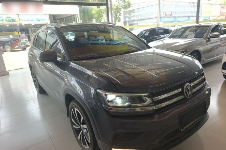 Used Volkswagen Tharu 2019 280TSI Two-Wheel Drive Luxury Version China VI Standard Front Right 45 Deg