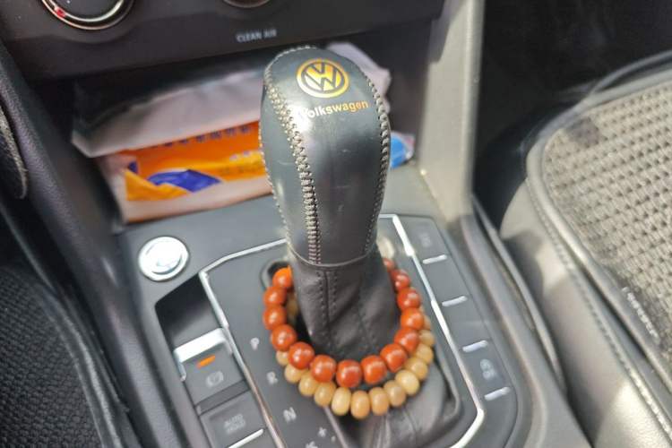 Used Volkswagen Tharu 2019 280TSI Two-Wheel Drive Trend Edition China VI Standard Gear Lever
