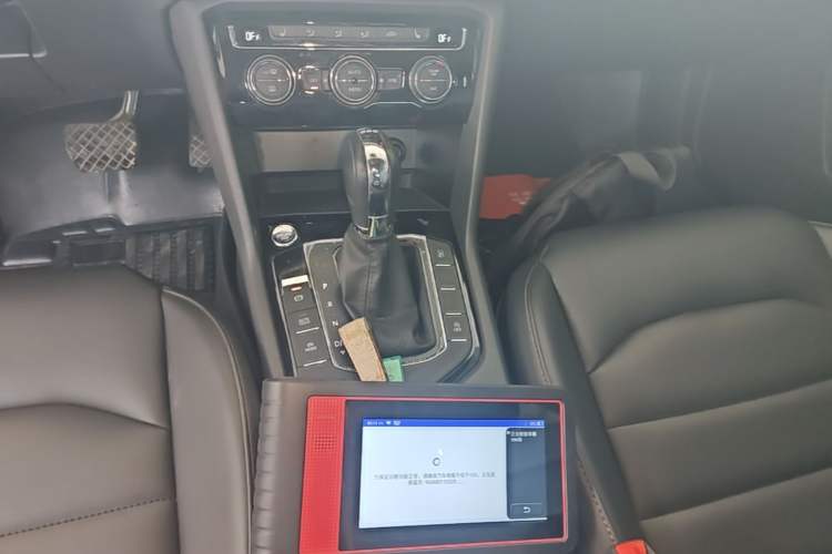 Used Volkswagen Tharu 2019 280TSI Two-Wheel Drive Luxury Edition China V Standard Gear Lever