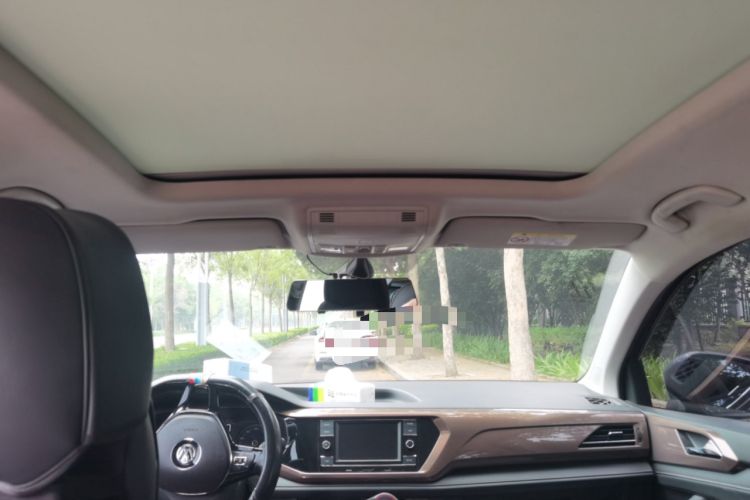 Used Volkswagen Tharu 2019 280TSI Two-Wheel Drive Comfort Edition China VI Standard Headliner