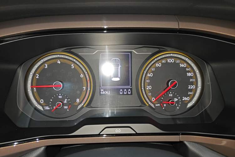 Used Volkswagen Tharu 2019 280TSI Two-Wheel Drive Luxury Version China VI Standard Instrument Cluster