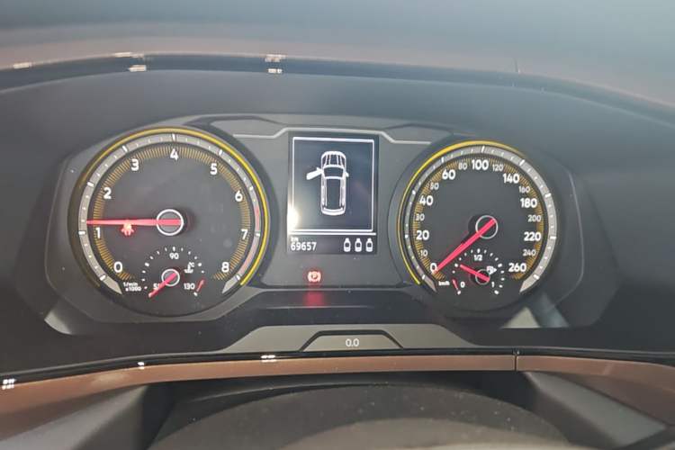 Used Volkswagen Tharu 2019 280TSI Two-Wheel Drive Luxury Edition China V Standard Instrument Cluster