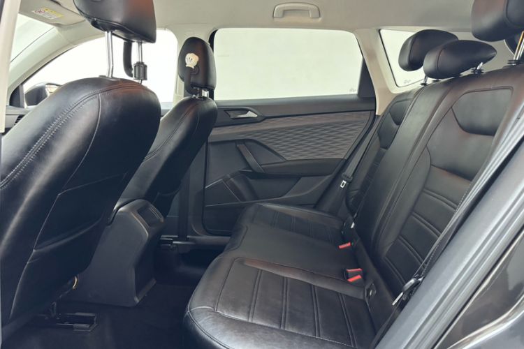 Used Volkswagen Tharu 2019 280TSI Two-Wheel Drive Trend Edition China VI Standard Interior 1