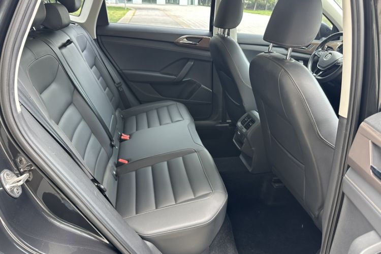 Used Volkswagen Tharu 2019 280TSI Two-Wheel Drive Luxury Version China VI Standard Interior 10