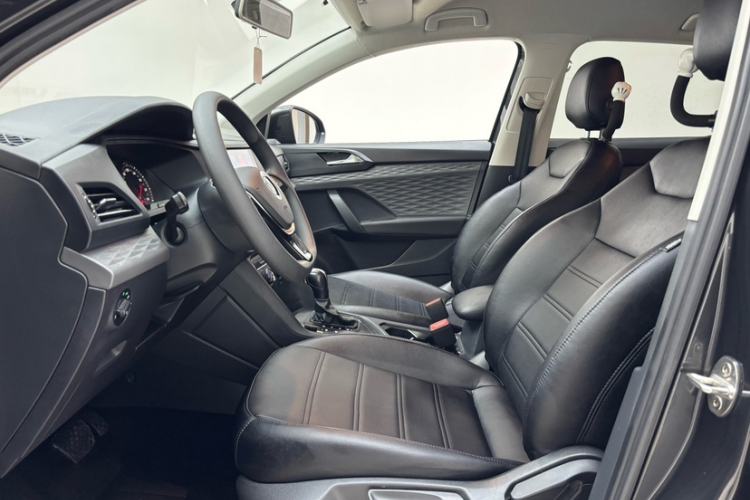 Used Volkswagen Tharu 2019 280TSI Two-Wheel Drive Trend Edition China VI Standard Interior 2