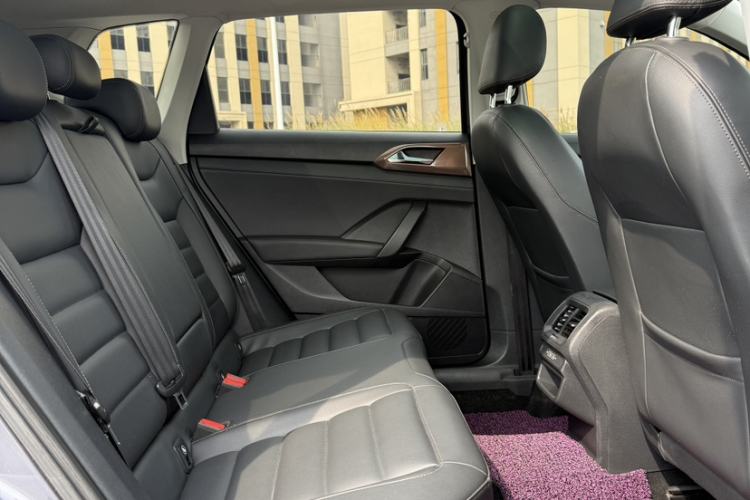 Used Volkswagen Tharu 2019 280TSI Two-Wheel Drive Comfort Edition China V Standard Interior 4