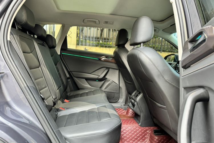 Used Volkswagen Tharu 2019 330TSI Four-Wheel Drive Flagship Model China VI Standard Interior 6