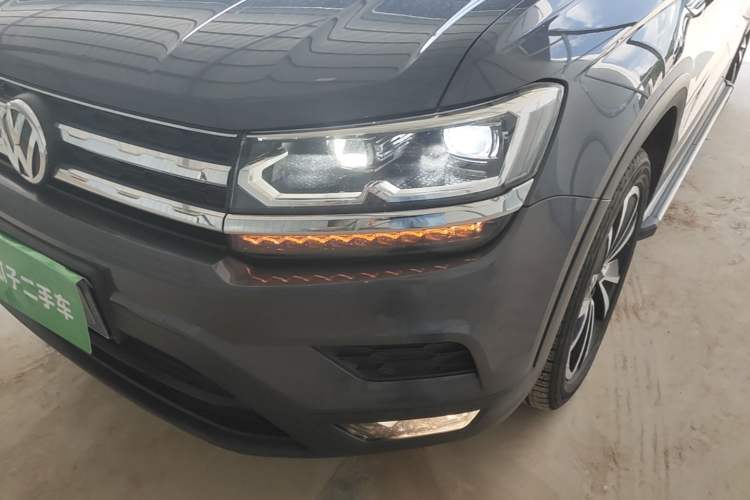Used Volkswagen Tharu 2019 280TSI Two-Wheel Drive Luxury Version China VI Standard Left Front Headlight