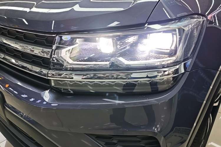 Used Volkswagen Tharu 2019 280TSI Two-Wheel Drive Luxury Edition China V Standard Left Front Headlight