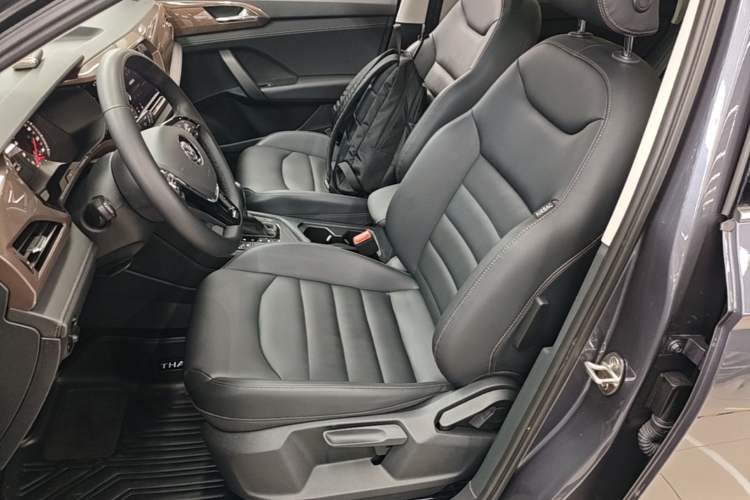 Used Volkswagen Tharu 2019 280TSI Two-Wheel Drive Luxury Edition China V Standard Left Front Seat