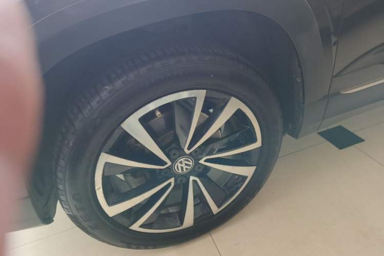 Used Volkswagen Tharu 2019 280TSI Two-Wheel Drive Flagship Edition China V Standard Left Front Wheel Hub