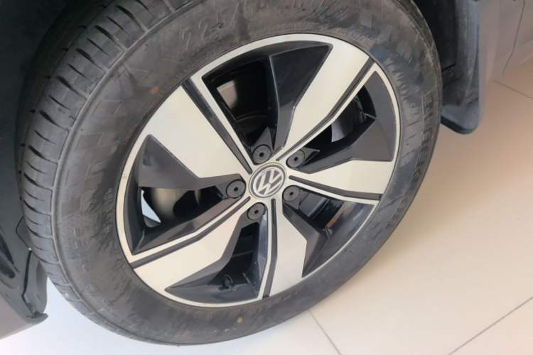 Used Volkswagen Tharu 2019 280TSI Two-Wheel Drive Comfort Edition China V Standard Left Front Wheel Hub