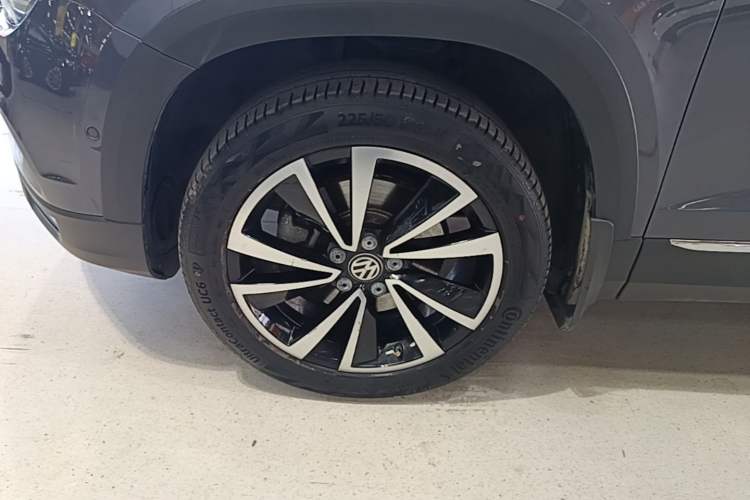 Used Volkswagen Tharu 2019 280TSI Two-Wheel Drive Flagship Edition China V Standard Left Front Wheel Hub