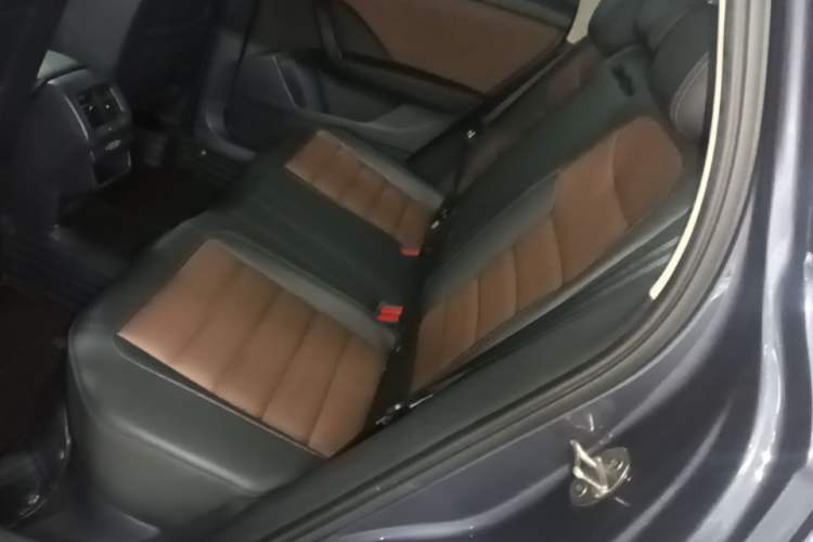 Used Volkswagen Tharu 2019 330TSI Four-Wheel Drive Flagship Model China VI Standard Left Rear Seat