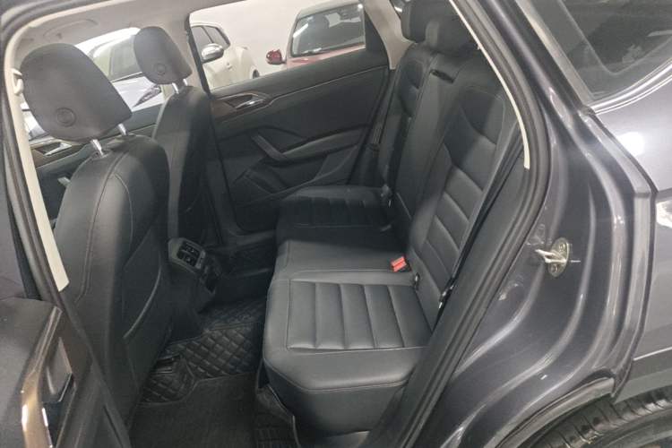 Used Volkswagen Tharu 2019 280TSI Two-Wheel Drive Luxury Version China VI Standard Left Rear Seat