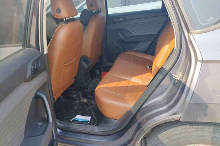 Used Volkswagen Tharu 2019 280TSI Two-Wheel-Drive Trend Edition China V Standard Left Rear Seat