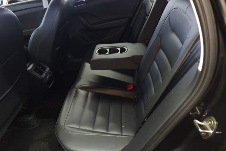 Used Volkswagen Tharu 2019 280TSI Two-Wheel Drive Flagship Version China VI Standard Left Rear Seat