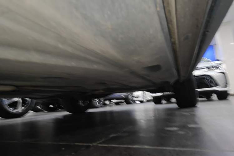 Used Volkswagen Tharu 2019 280TSI Two-Wheel Drive Luxury Version China VI Standard Left Side Sill