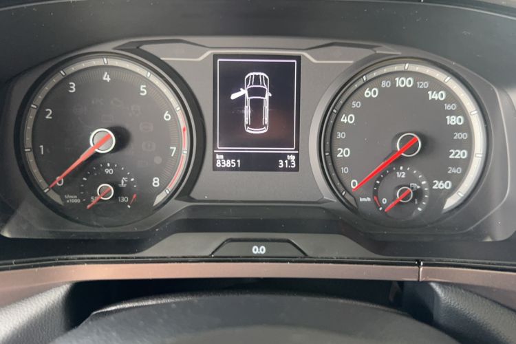 Used Volkswagen Tharu 2019 280TSI Two-Wheel Drive Luxury Edition China V Standard Odometer Close Up