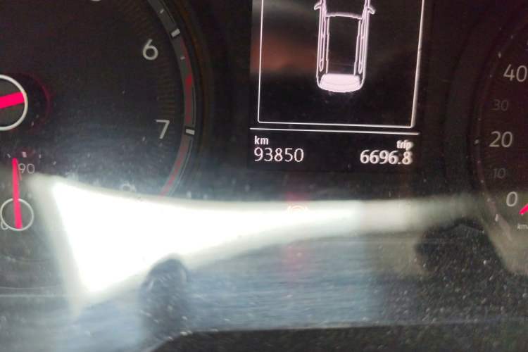 Used Volkswagen Tharu 2019 280TSI Two-Wheel Drive Trend Edition China VI Standard Odometer Close Up