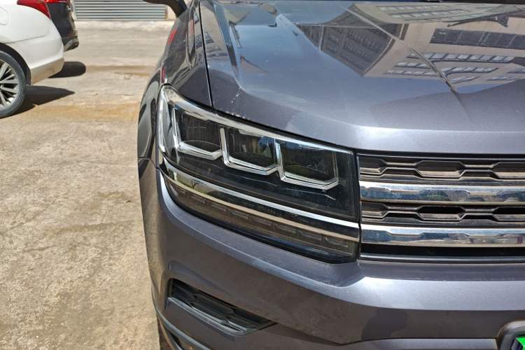 Used Volkswagen Tharu 2019 280TSI Two-Wheel Drive Comfort Edition China V Standard Right Front Headlight