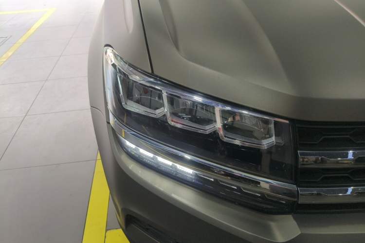 Used Volkswagen Tharu 2019 280TSI Two-Wheel Drive Trend Edition China VI Standard Right Front Headlight
