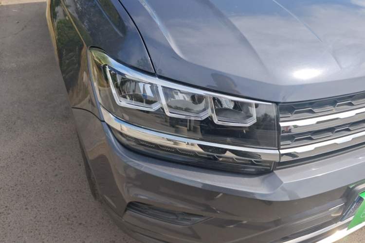 Used Volkswagen Tharu 2019 280TSI Two-Wheel Drive Trend Edition China VI Standard Right Front Headlight