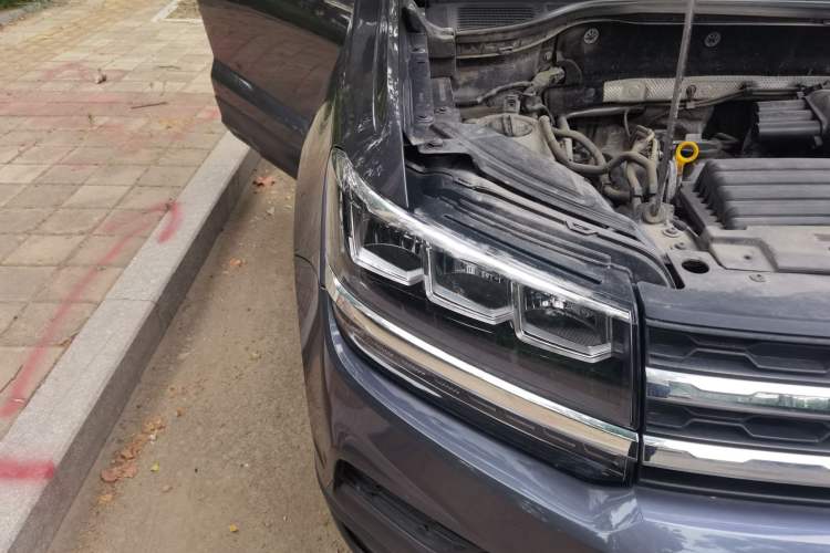 Used Volkswagen Tharu 2019 280TSI Two-Wheel Drive Comfort Edition China VI Standard Right Front Headlight