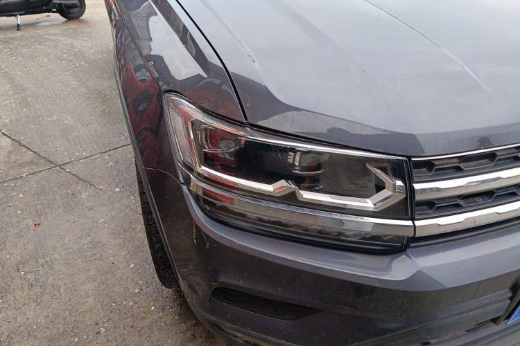Used Volkswagen Tharu 2019 280TSI Two-Wheel Drive Luxury Version China VI Standard Right Front Headlight