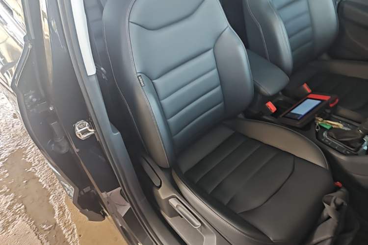 Used Volkswagen Tharu 2019 280TSI Two-Wheel Drive Luxury Edition China V Standard Right Front Seat