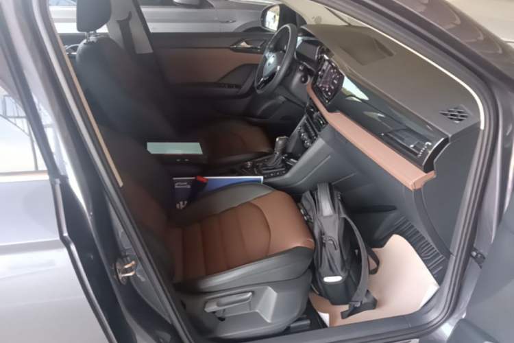 Used Volkswagen Tharu 2019 330TSI Four-Wheel Drive Flagship Model China VI Standard Right Front Seat