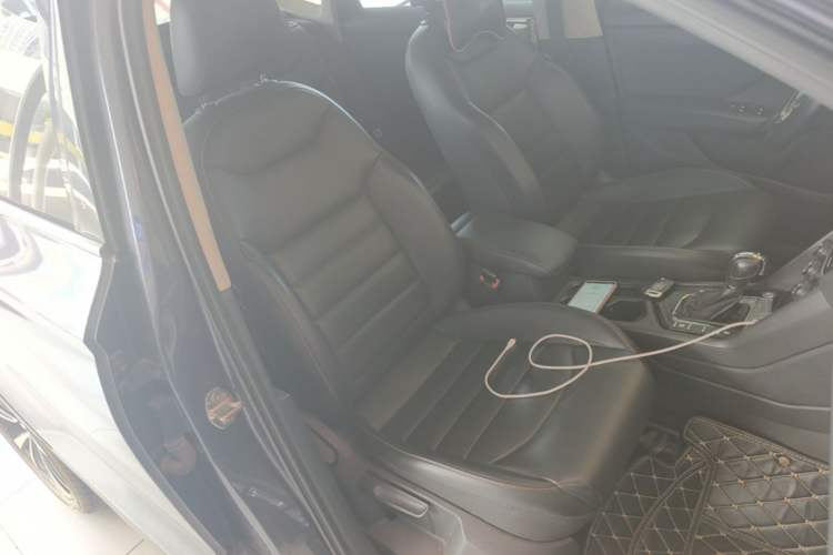 Used Volkswagen Tharu 2019 280TSI Two-Wheel Drive Luxury Version China VI Standard Right Front Seat
