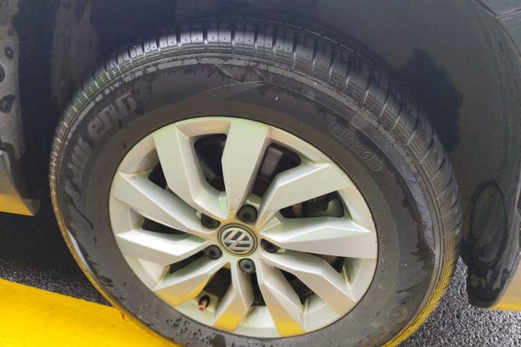 Used Volkswagen Tharu 2019 280TSI Two-Wheel Drive Trend Edition China VI Standard Right Front Wheel Hub