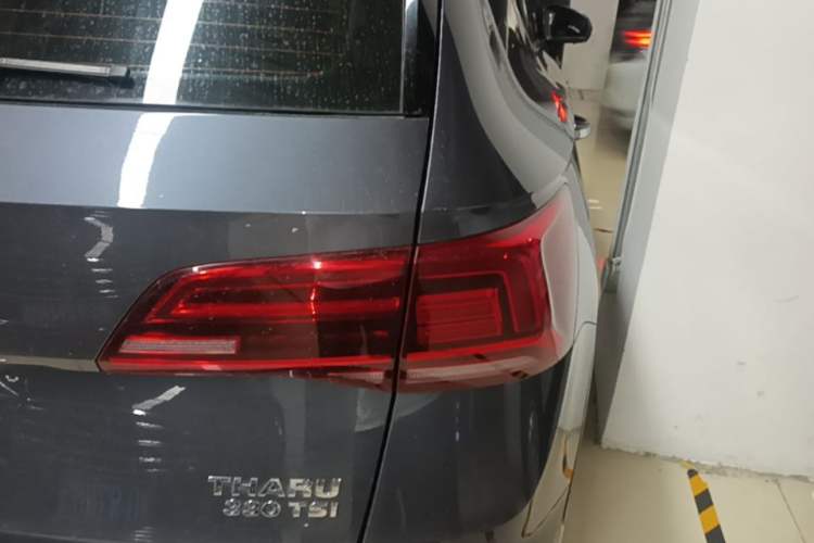Used Volkswagen Tharu 2019 330TSI Four-Wheel Drive Flagship Model China VI Standard Right Rear Taillight